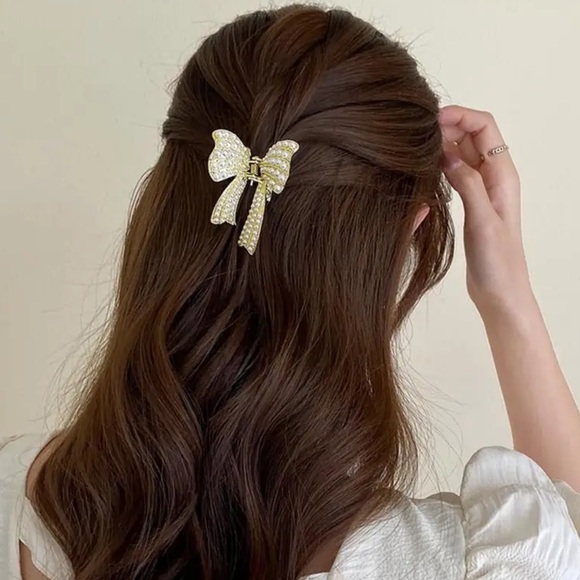 Elegant Pearl Bow Hair Clip. Luxury Cute hair accessories ? main image 7